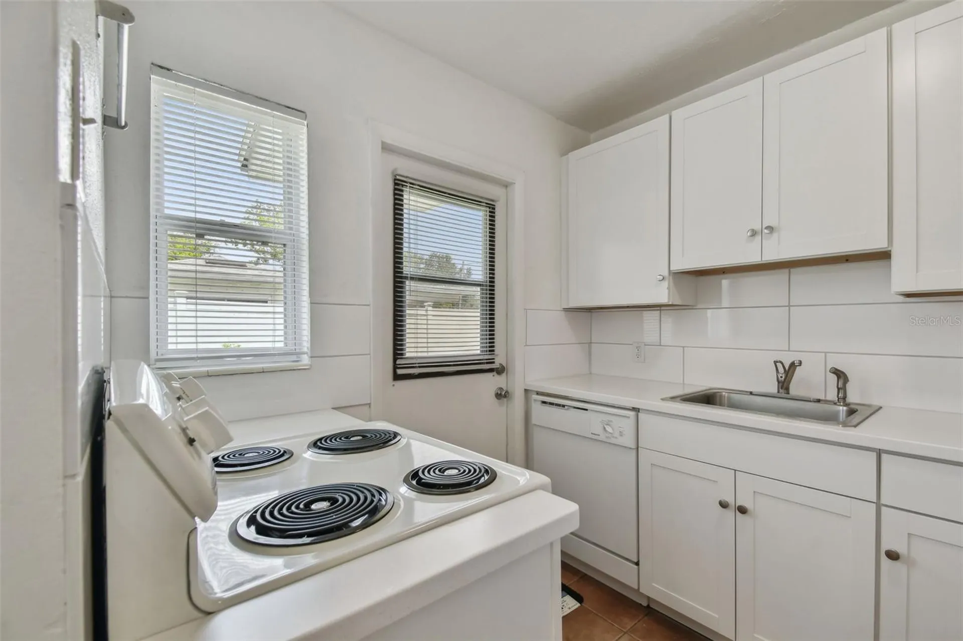 3808 S Grady Avenue Tampa FL 33611