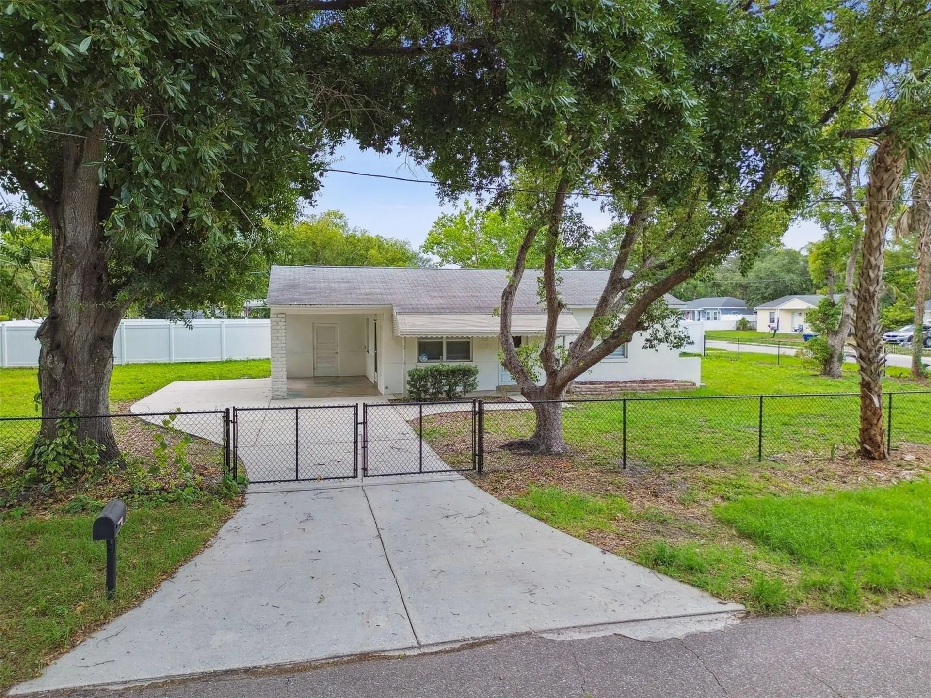 3808 S Grady Avenue Tampa FL 33611