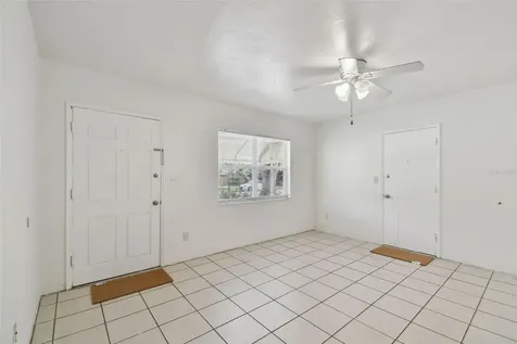 3808 S Grady Avenue Tampa FL 33611