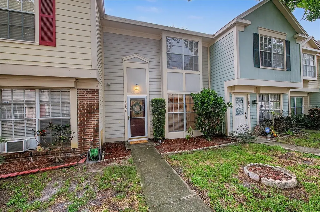 13856 Stone Mill Way Tampa FL 33613