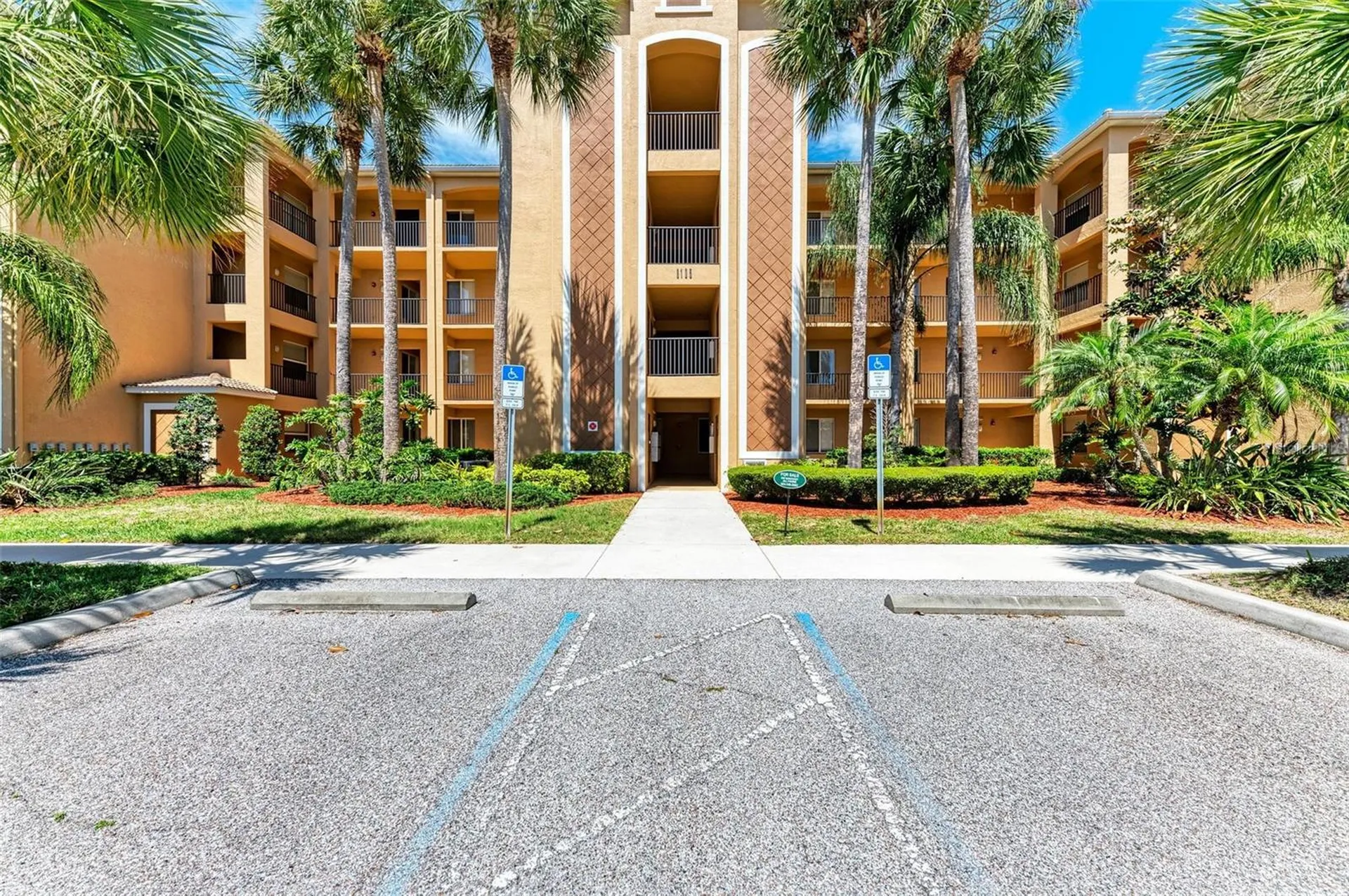 8105 Grand Estuary Trail Bradenton FL 34212