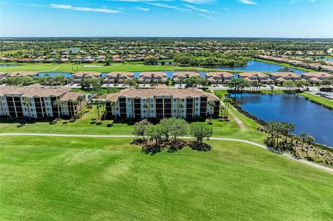 8105 Grand Estuary Trail Bradenton FL 34212