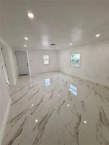 5228 Andrus Avenue Orlando FL 32810