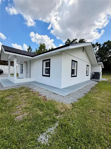 5228 Andrus Avenue Orlando FL 32810