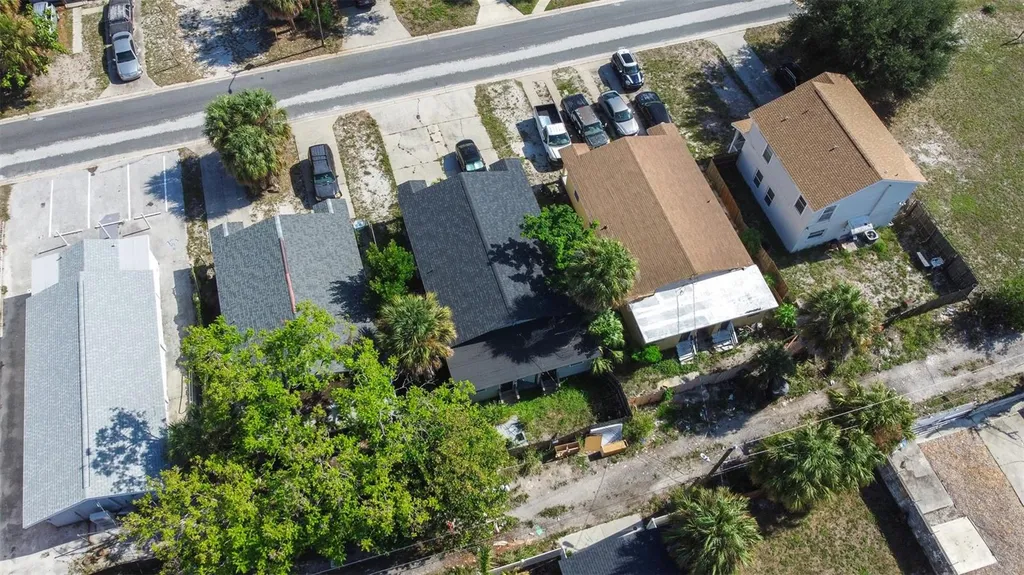 2834 & 2836 Freemont Terrace S St Petersburg FL 33712