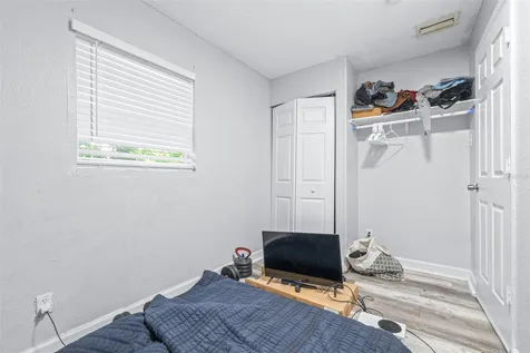 2834 & 2836 Freemont Terrace S St Petersburg FL 33712