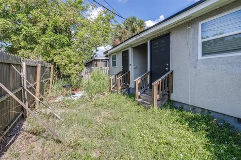 2834 & 2836 Freemont Terrace S St Petersburg FL 33712