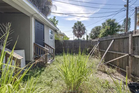 2834 & 2836 Freemont Terrace S St Petersburg FL 33712