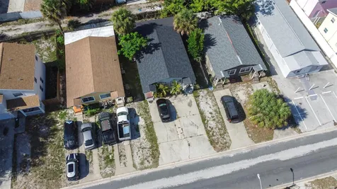 2834 & 2836 Freemont Terrace S St Petersburg FL 33712