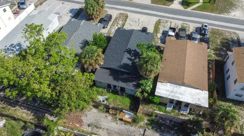 2834 & 2836 Freemont Terrace S St Petersburg FL 33712