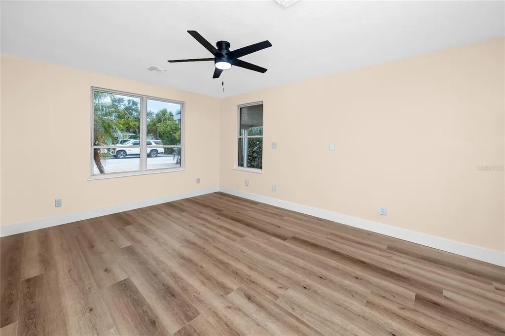 504 79th Avenue St Petersburg FL 33706