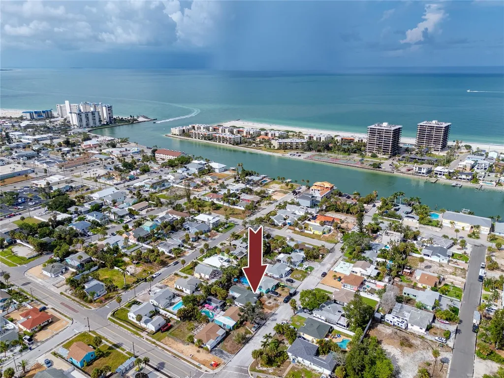 504 79th Avenue St Petersburg FL 33706