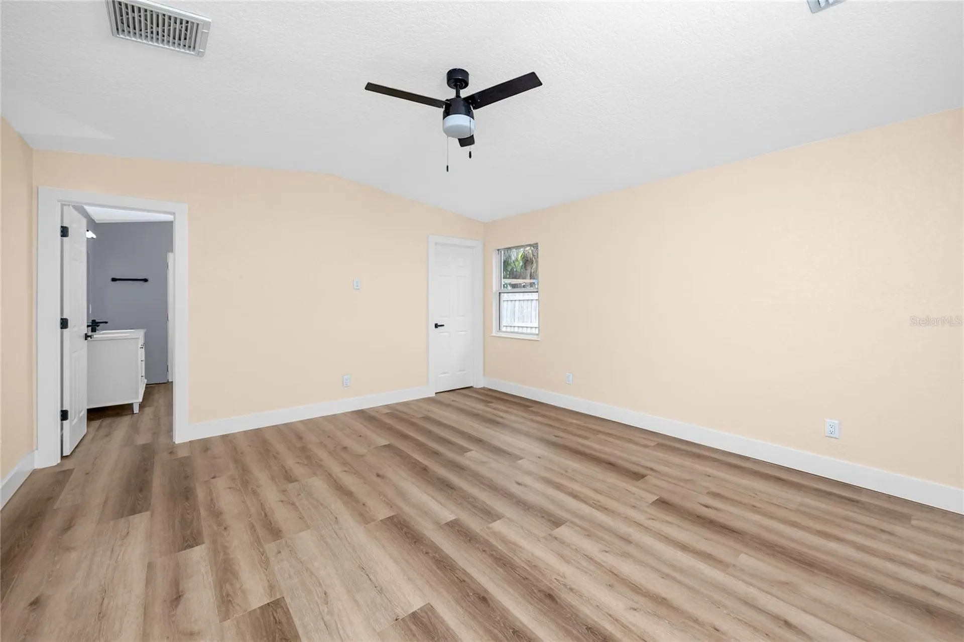 504 79th Avenue St Petersburg FL 33706