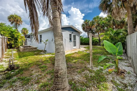 504 79th Avenue St Petersburg FL 33706