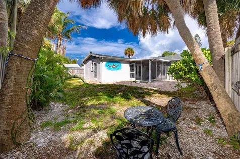 504 79th Avenue St Petersburg FL 33706