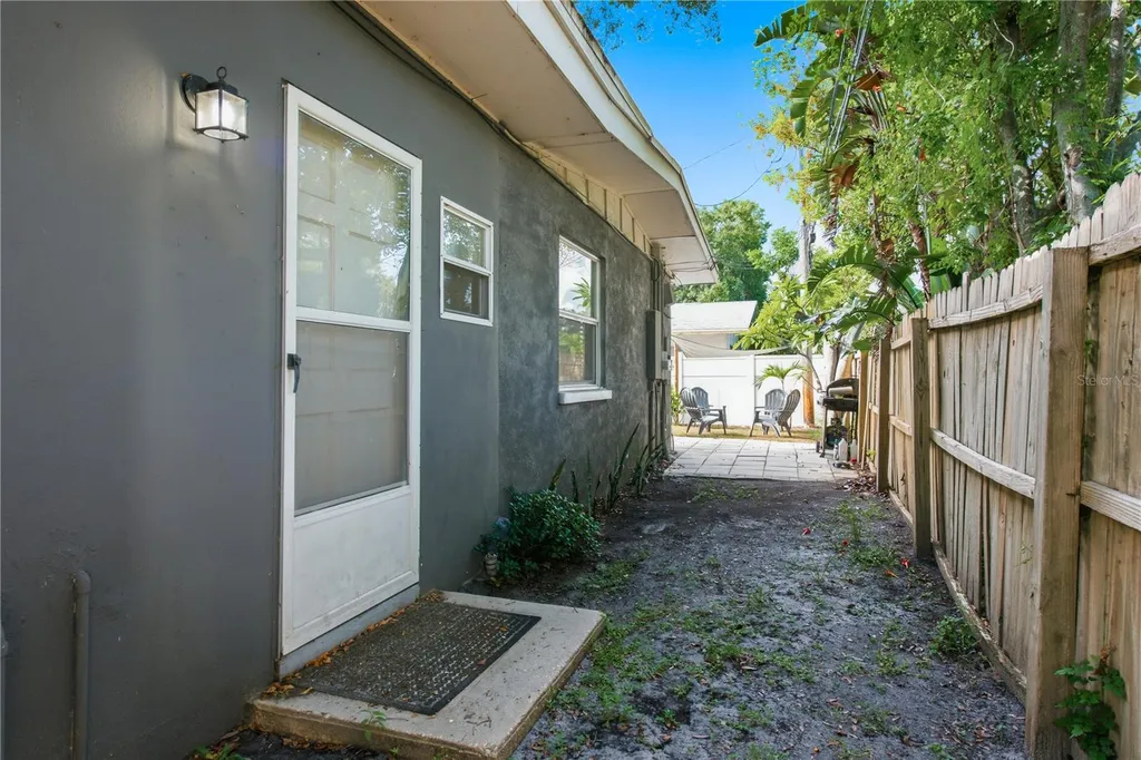 536 Patricia Avenue Dunedin FL 34698