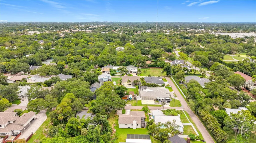 12756 Poinsettia Avenue Seminole FL 33776