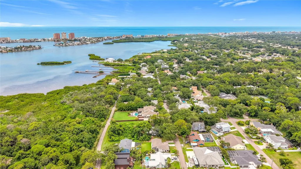 12756 Poinsettia Avenue Seminole FL 33776