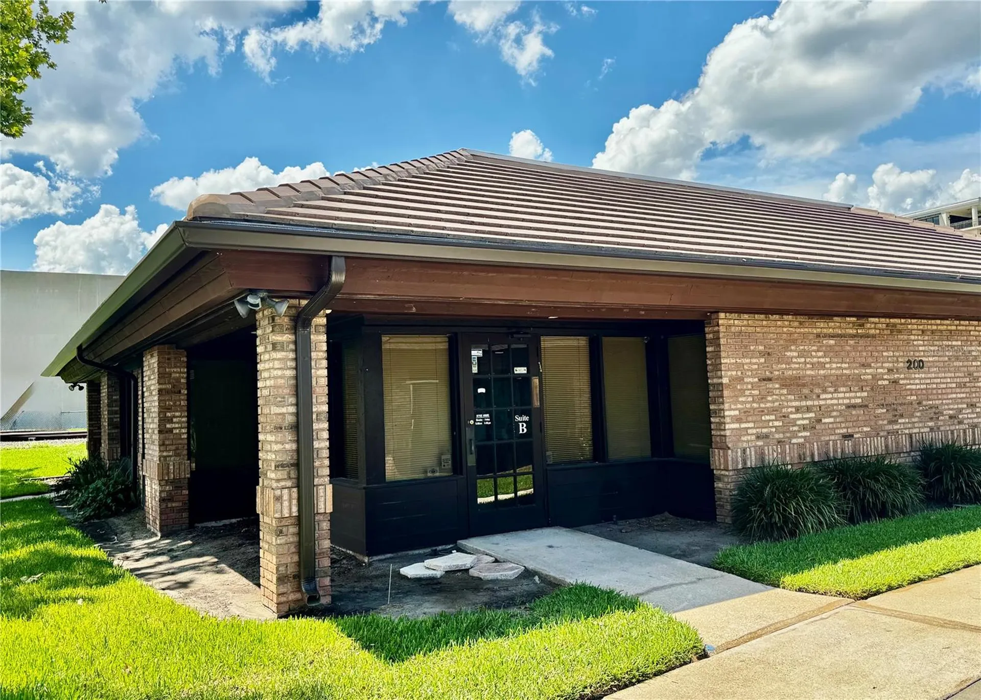 200 E Monument Avenue Kissimmee FL 34741
