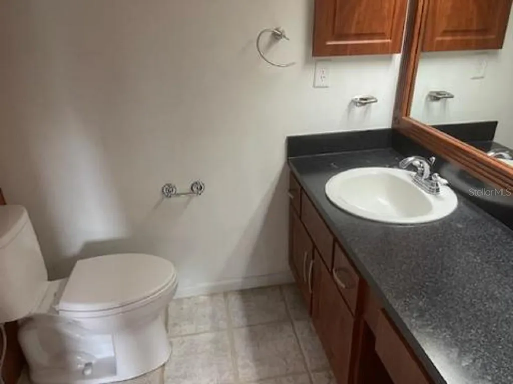 90 S Highland Avenue Tarpon Springs FL 34689