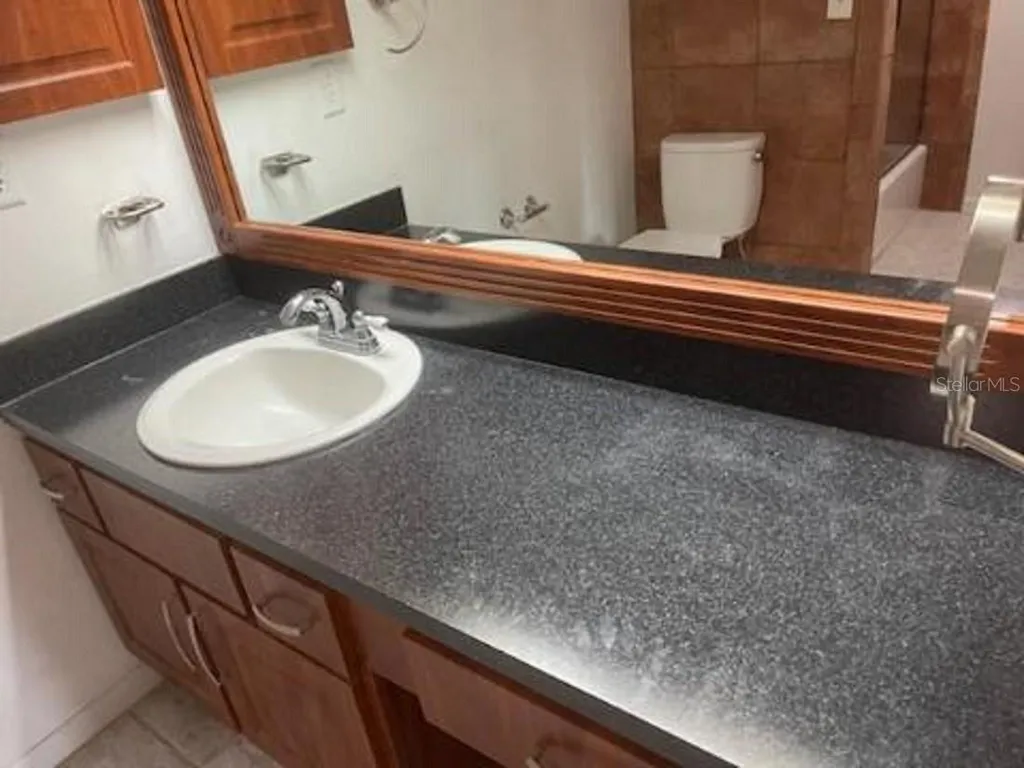 90 S Highland Avenue Tarpon Springs FL 34689