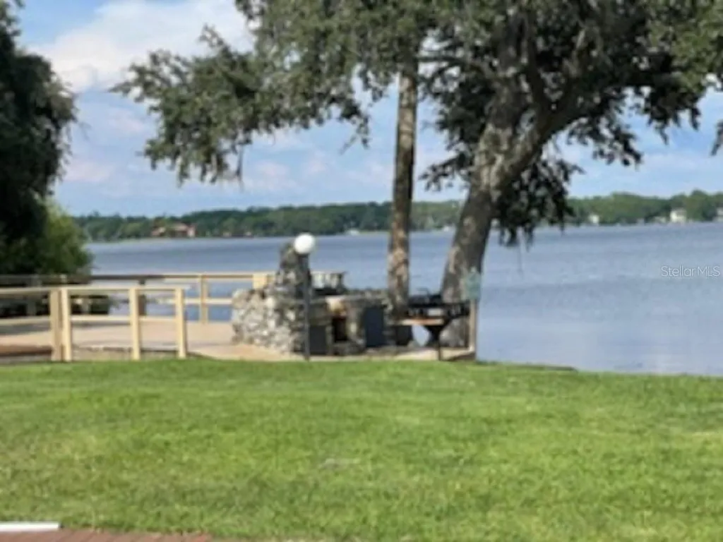 90 S Highland Avenue Tarpon Springs FL 34689