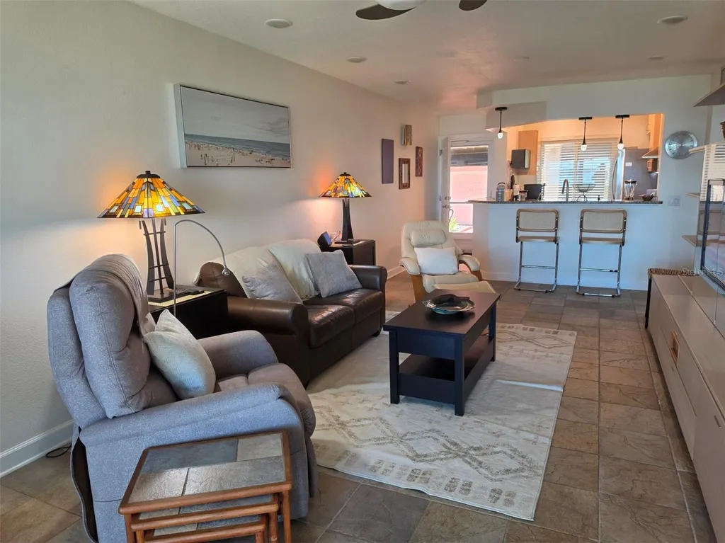 6295 Bahia Del Mar Circle St Petersburg FL 33715