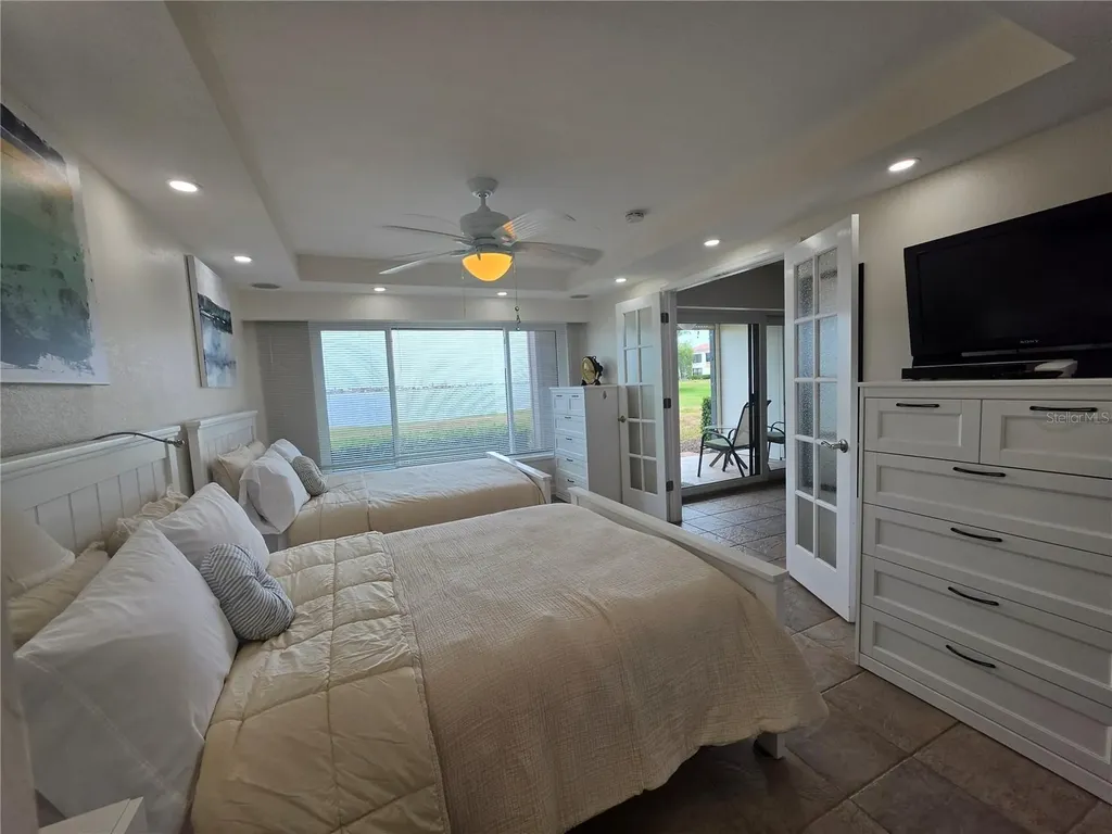 6295 Bahia Del Mar Circle St Petersburg FL 33715