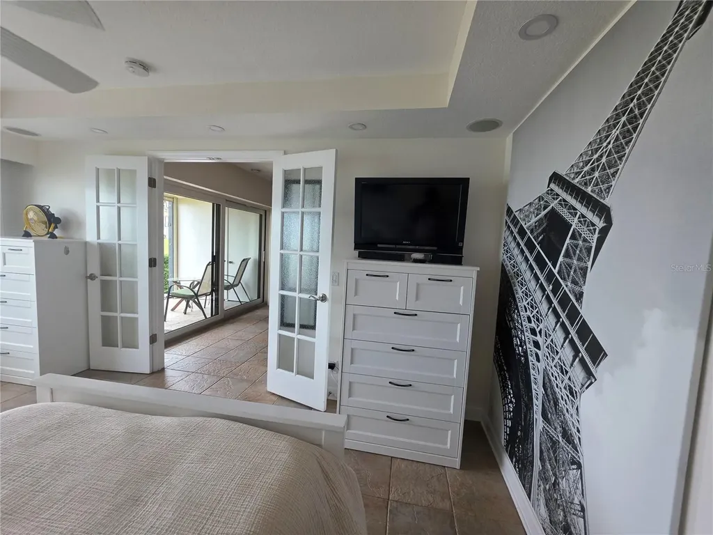 6295 Bahia Del Mar Circle St Petersburg FL 33715