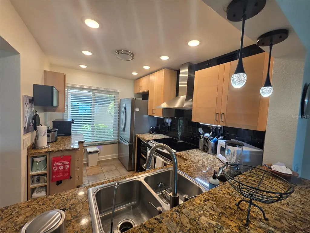 6295 Bahia Del Mar Circle St Petersburg FL 33715