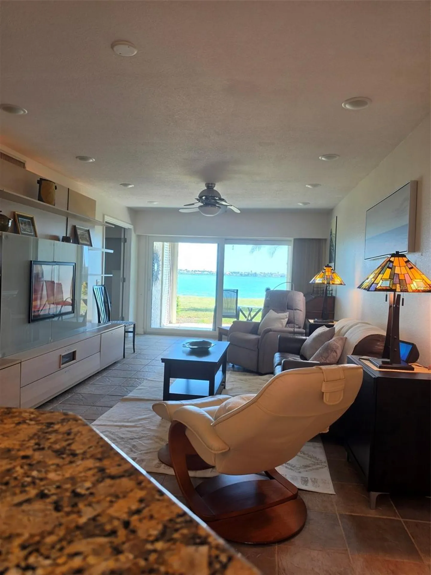 6295 Bahia Del Mar Circle St Petersburg FL 33715