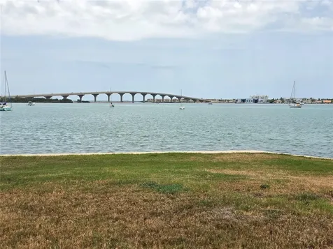 6295 Bahia Del Mar Circle St Petersburg FL 33715
