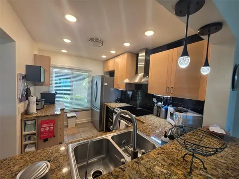 6295 Bahia Del Mar Circle St Petersburg FL 33715