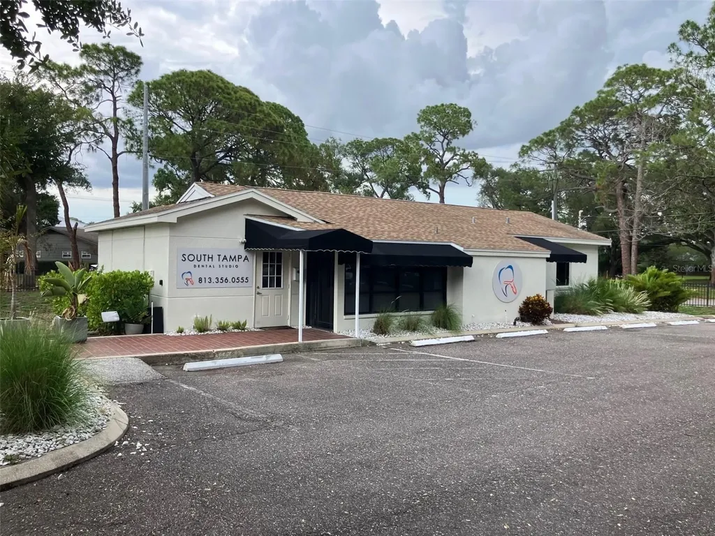 4306 W Kensington Avenue Tampa FL 33629
