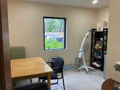 4306 W Kensington Avenue Tampa FL 33629