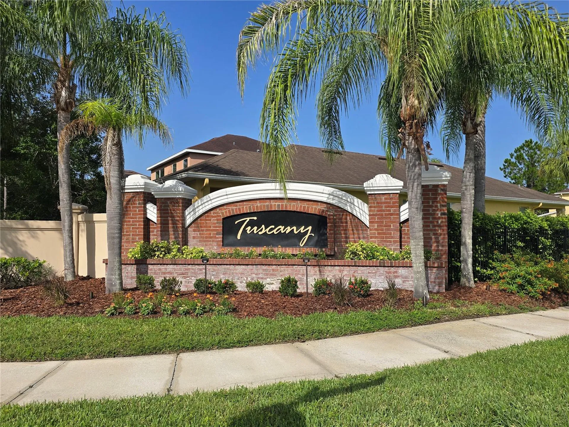 7855 Tuscany Woods Drive Tampa FL 33647