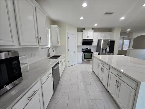 7855 Tuscany Woods Drive Tampa FL 33647