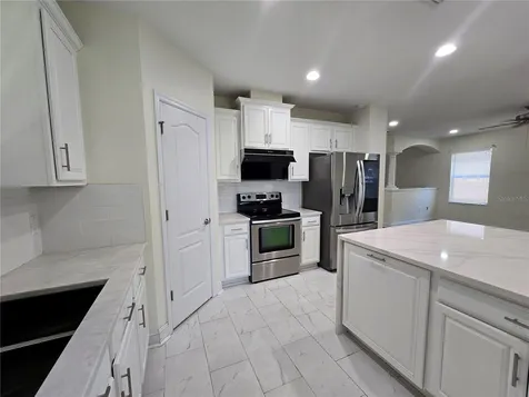 7855 Tuscany Woods Drive Tampa FL 33647