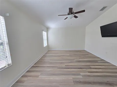 7855 Tuscany Woods Drive Tampa FL 33647