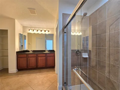 7855 Tuscany Woods Drive Tampa FL 33647