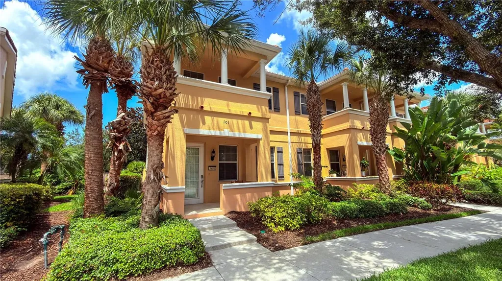 3880 82nd Avenue Circle E Sarasota FL 34243