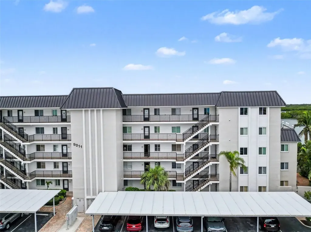 9011 Midnight Pass Road Sarasota FL 34242