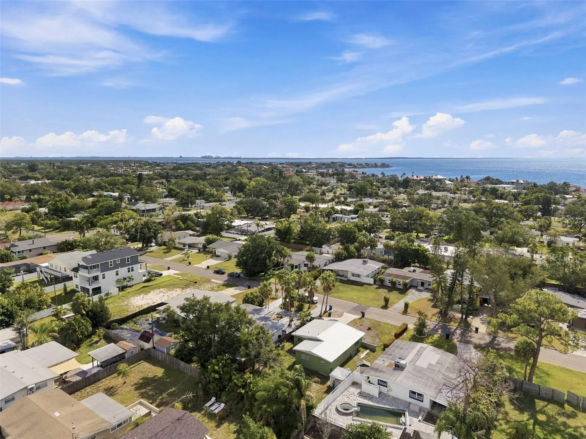3947 Huntington Street NE St Petersburg FL 33703