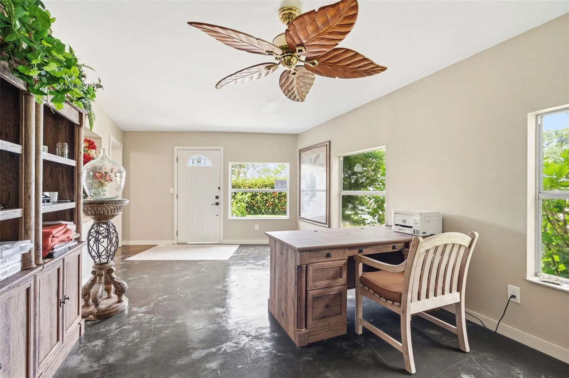 3947 Huntington Street NE St Petersburg FL 33703