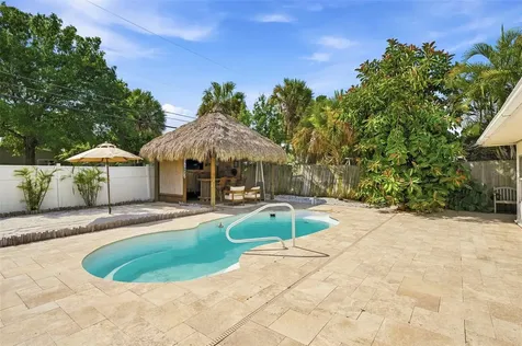 3947 Huntington Street NE St Petersburg FL 33703