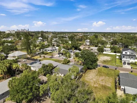 3947 Huntington Street NE St Petersburg FL 33703