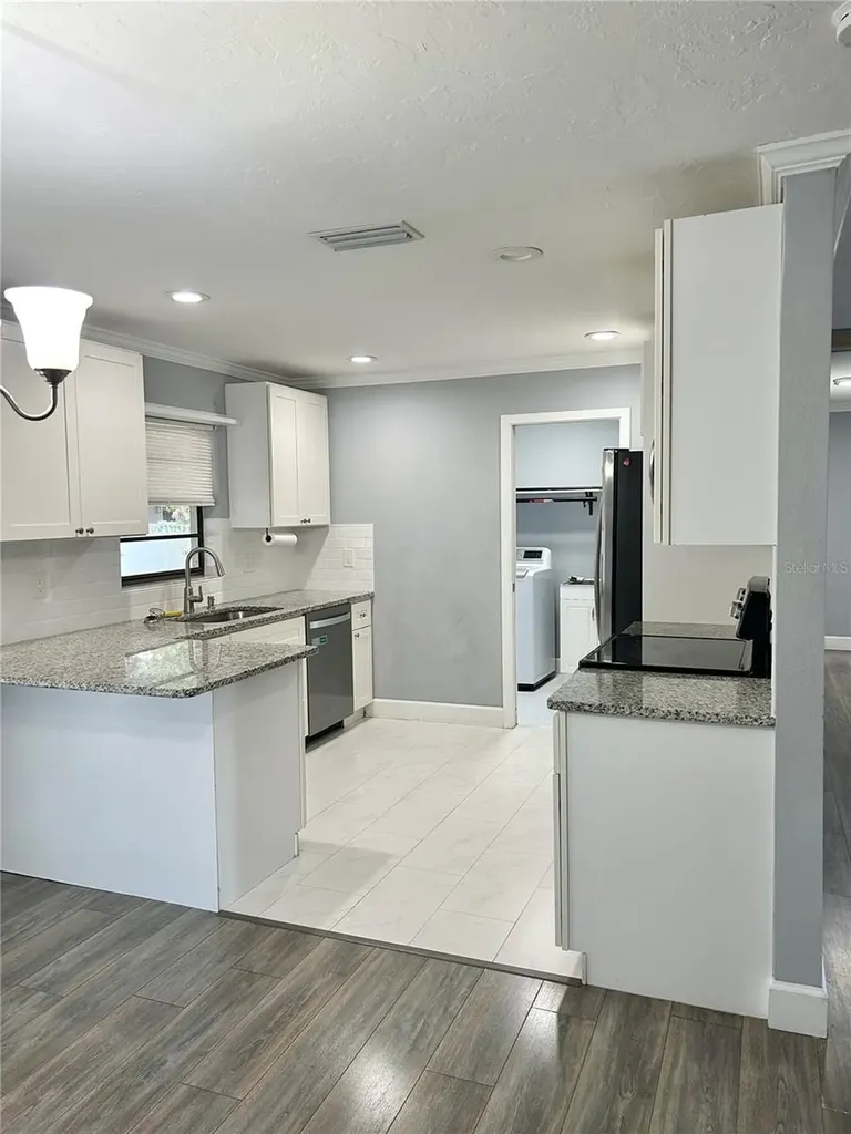 4633 Brooksdale Drive Sarasota FL 34232
