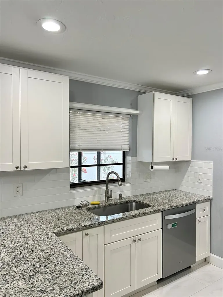 4633 Brooksdale Drive Sarasota FL 34232