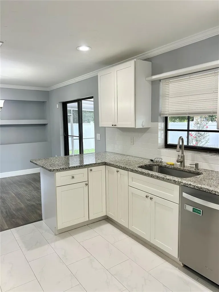 4633 Brooksdale Drive Sarasota FL 34232