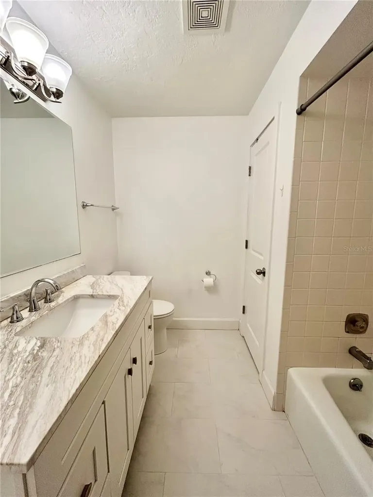 4633 Brooksdale Drive Sarasota FL 34232